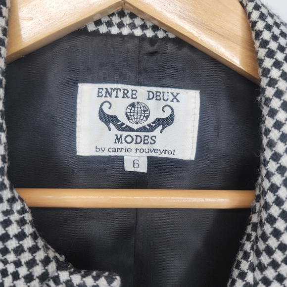 entre deux modes by carrie rouveyrol black and white checkard jacket. Size 6 - Picture 7 of 7